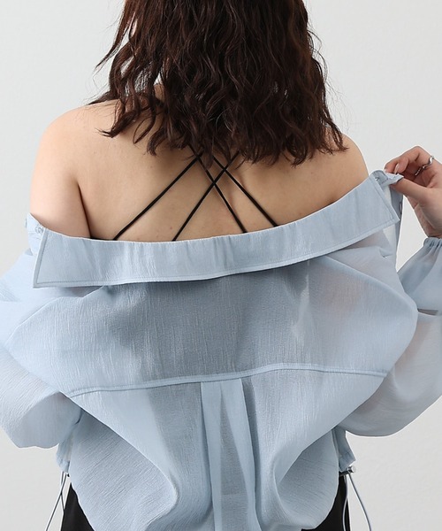 COLONY 2139(コロニートゥーワンスリーナイン)の「カップ付きバッククロステレコキャミソール(キャミソール・レディース・ブラック/オフホワイト/モカ/ライトグレー・SMALL/MEDIUM/LARGE)」の3枚目の写真