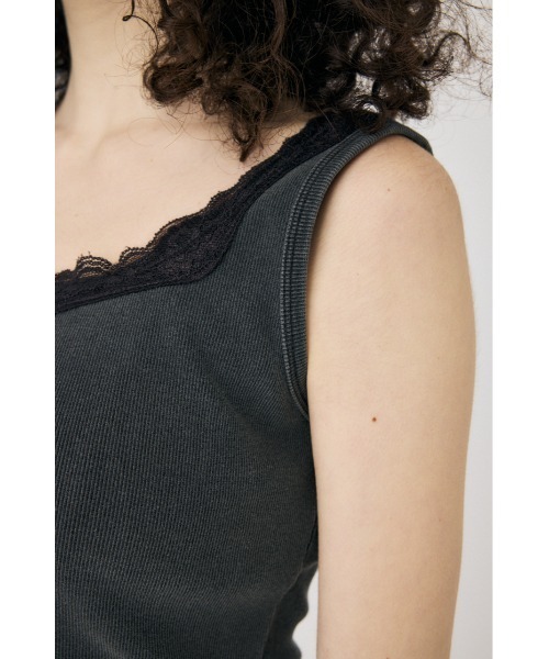 MOUSSY(マウジー)の「LACE TRIM タンクトップ(タンクトップ・レディース・グレー/アイボリー/ブラウン・FREE)」の14枚目の写真
