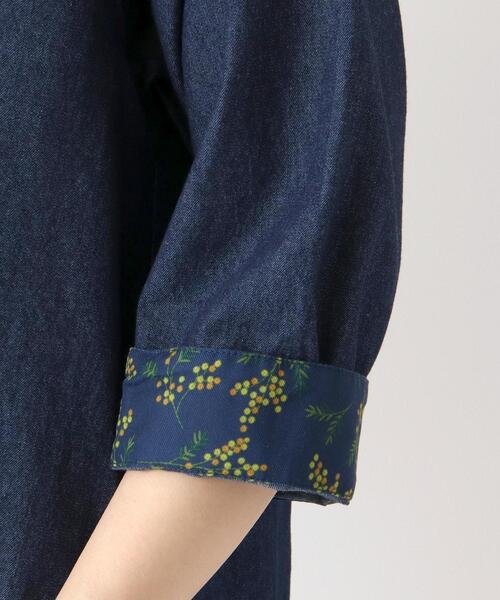 one'sterrace(ワンズテラス)の「インディゴ ミモザ刺繍 フレアワンピース(ワンピース・レディース・ブルー系その他7/ネイビー系5・02)」の16枚目の写真