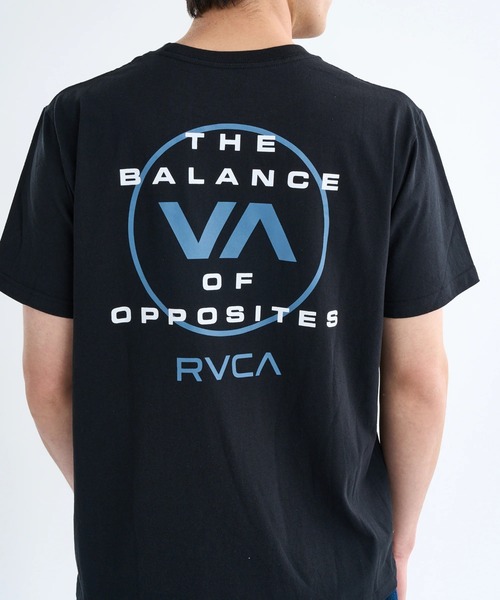 RVCA（ルーカ）の「RVCA メンズ ESCAPE CIRCLE SS Tシャツ 【2025年春夏モデル】/ルーカバックプリント半袖Tシャツ（Tシャツ/カットソー・メンズ・ブルー系その他/ホワイト/ブラック・X-LARGE/LARGE/MEDIUM/SMALL）」の7枚目の写真