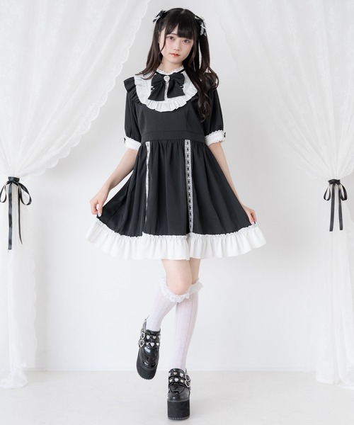 DearMyLove(ディアマイラブ)の「レースアップリボンドーリーワンピース(ワンピース・レディース・ブラック×ホワイト/ホワイト×ピンク/ブラック×ブルー・MEDIUM/3L/LL/LARGE)」の4枚目の写真