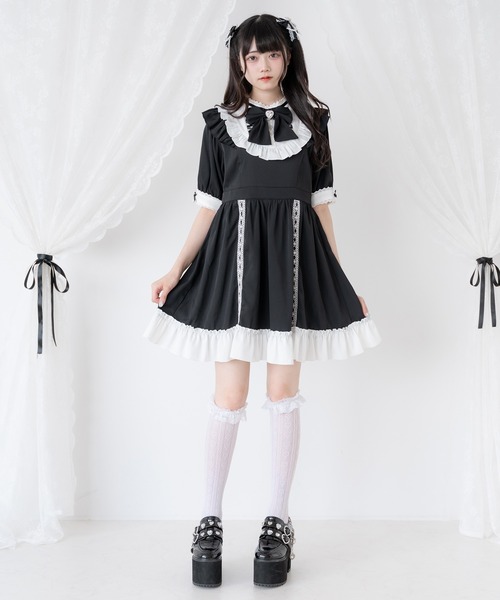 DearMyLove(ディアマイラブ)の「レースアップリボンドーリーワンピース(ワンピース・レディース・ブラック×ホワイト/ホワイト×ピンク/ブラック×ブルー・MEDIUM/3L/LL/LARGE)」の5枚目の写真
