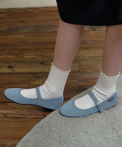 ROCKFISH WEATHERWEAR（ロックフィッシュウェザーウェア）の「NEW BELLA QUILTED MARYJANES（バレエシューズ・レディース・ブラック/オリーブ/スカイブルー/ネイビー/イエロー/ダークブラウン/ピンク/レッド・23.0cm/23.5cm/24.0cm/24.5cm/25.0cm）」の5枚目の写真