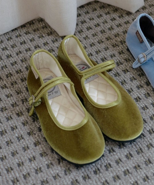 ROCKFISH WEATHERWEAR（ロックフィッシュウェザーウェア）の「NEW BELLA QUILTED MARYJANES（バレエシューズ・レディース・ブラック/オリーブ/スカイブルー/ネイビー/イエロー/ダークブラウン/ピンク/レッド・23.0cm/23.5cm/24.0cm/24.5cm/25.0cm）」の20枚目の写真