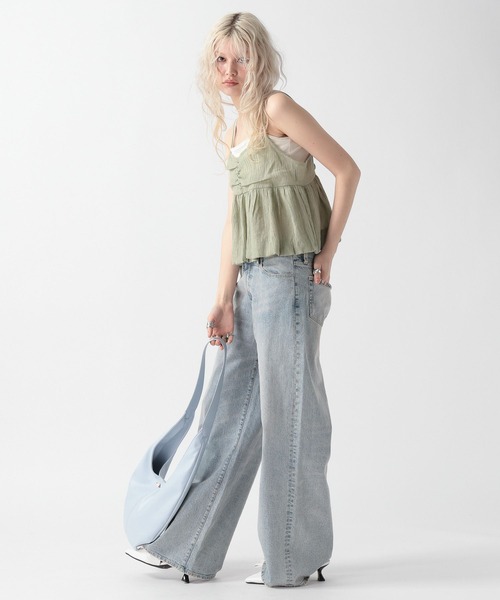 FOREVER 21（フォーエバー トゥエンティーワン）の「【2025SS】ペプラムバルーンチュニック（キャミソール・レディース・ブラック/オフホワイト/グリーン・FREE）」の6枚目の写真