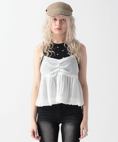 FOREVER 21（フォーエバー トゥエンティーワン）の「【2025SS】ペプラムバルーンチュニック（キャミソール・レディース・ブラック/オフホワイト/グリーン・FREE）」の18枚目の写真