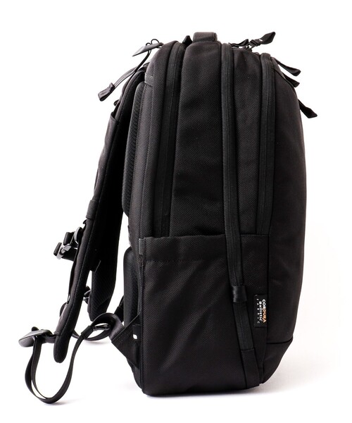 incase（インケース）の「【Incase/インケース】Tracks Backpack 25L（バックパック/リュック・メンズ・ブラック・FREE）」の6枚目の写真