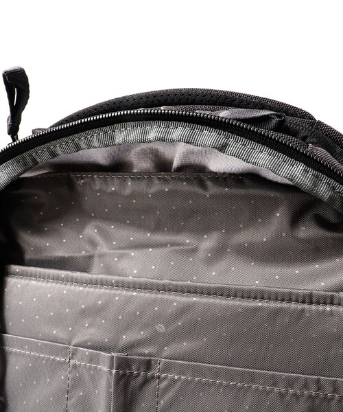incase（インケース）の「【Incase/インケース】Tracks Backpack 25L（バックパック/リュック・メンズ・ブラック・FREE）」の18枚目の写真