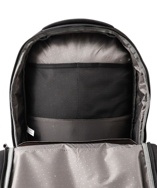 incase（インケース）の「【Incase/インケース】Tracks Backpack 25L（バックパック/リュック・メンズ・ブラック・FREE）」の21枚目の写真