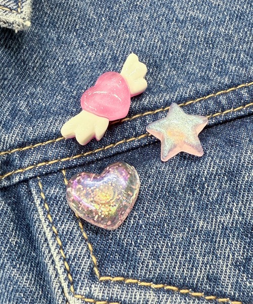 WEGO（ウィゴー）の「WEGO/【3個セット】アソートピンズ（バッジ・レディース・その他4/その他1/その他2/その他3/その他5/その他11/その他8/その他10/その他13/その他6/その他7/その他9/その他12/その他14/その他15/その他16/その他17・FREE）」の14枚目の写真