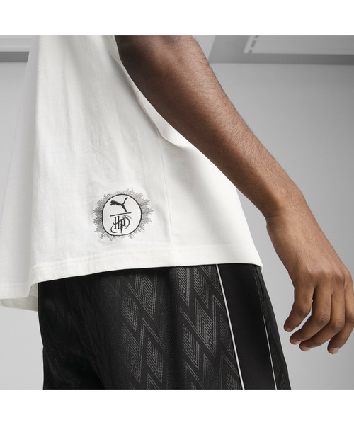 PUMA(プーマ)の「PUMA プーマ ユニセックス PUMA x ハリーポッター オーバーサイズ 半袖 Tシャ(Tシャツ/カットソー・メンズ・イエロー/ブラック/ホワイト・LARGE/SMALL/X-SMALL/X-LARGE/MEDIUM)」の13枚目の写真
