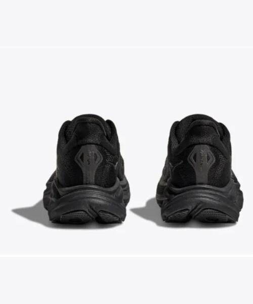 HOKA ONE ONE / ホカ オネオネ CLIFTON 10 クリフトン10（スニーカー