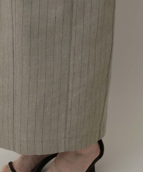 A part by（アパートバイ）の「グリッターリネンジャンスカ（ジャンパースカート・レディース・ライトベージュ・FREE）」の15枚目の写真