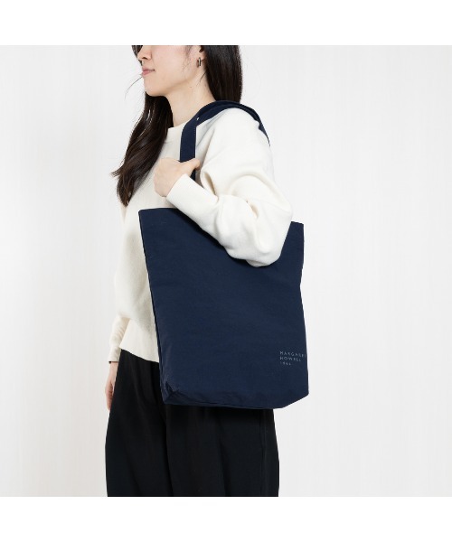 MARGARET HOWELL idea(マーガレット・ハウエルアイデア)の「MARGARET HOWELL idea(マーガレット・ハウエル アイデア)KELP トートバッグ(トートバッグ・メンズ・ブラック/グリーン/ネイビー・FREE)」の15枚目の写真
