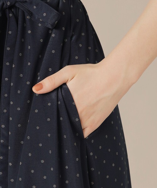 MACKINTOSH LONDON(マッキントッシュ ロンドン)の「【WEB・一部店舗限定】アスタープリントジャージワンピース(ワンピース・レディース・ベージュ系その他/ネイビー・38/40)」の11枚目の写真