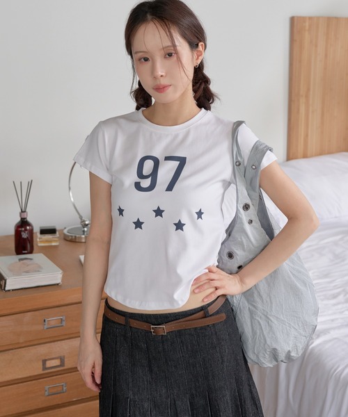 UNE MANSION(ユヌマンション)の「97スターレタリングクロップド半袖Tシャツ(Tシャツ/カットソー・レディース・ミント/ホワイト/ブラック・FREE)」の1枚目の写真