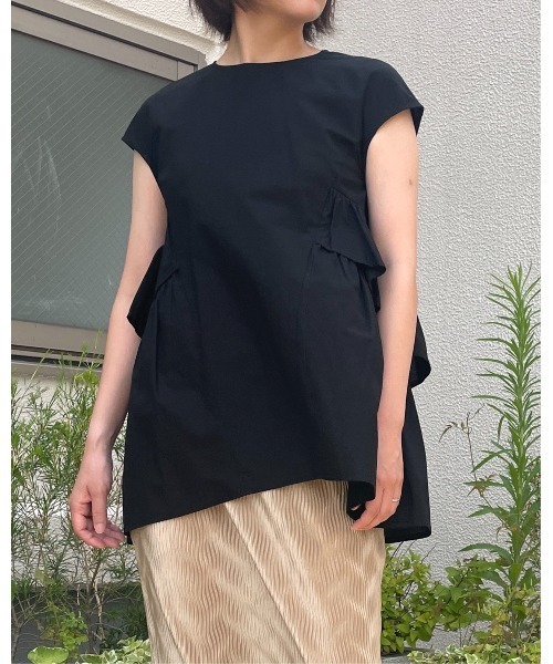 NAUL（ナウル）の「シアーノースリーブブラウス　/　シャツ　フリル　フリルブラウス　シアーシャツ　ウォッシャブル　コットン　フレンチスリーブ　春服　夏服　きれいめ　カジュアル　レディース　イエロー　レモン　黄色　ブラック　黒　アウトドア　キャンプ　フェス　デート（シャツ/ブラウス・レディース・イエロー/ブラック/オフホワイト・FREE）」の3枚目の写真