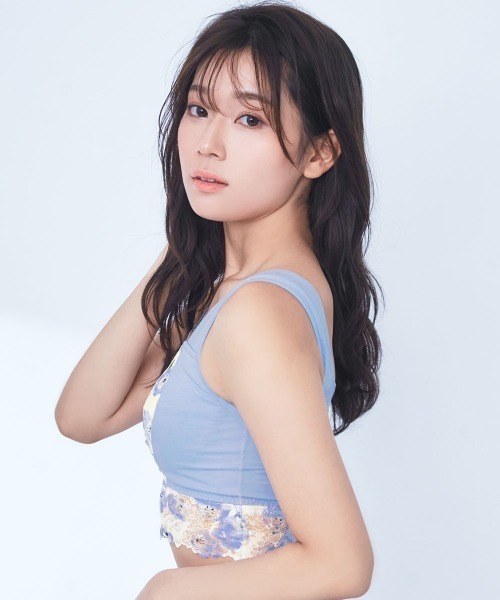 aimerfeel（エメフィール）の「カーロフィオーレ しっかり美胸 夢ごこち 綿混 ナイトブラ 単品ブラジャー（ナイトブラ・レディース・サックスブルー/ホワイト・SMALL/MEDIUM/LARGE/X-LARGE）」の9枚目の写真