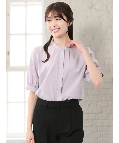 m.f.editorial(エムエフエディトリアル)の「【抗菌防臭 ウォッシャブル ストレッチ】m.f.エディトリアル レディース バンドカラー パフスリー ブ 比翼 ブラウス(シャツ/ブラウス・レディース・ベージュ/パープル/サックスブルー・MEDIUM/LARGE)」の3枚目の写真