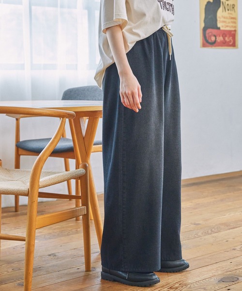 MONO-MART LADY'S(モノマートレディース)の「ウォッシュ加工 ワイド イージー デニムパンツ(デニムパンツ・レディース・ブルー/ブラック/ライトブルー・M/S)」の18枚目の写真