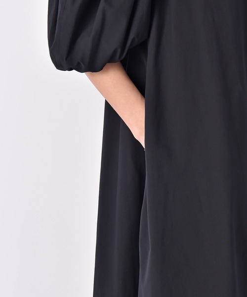 AKTE（アクテ）の「バルーンスリーブボリュームワンピース（ワンピース・レディース・ブラック/レッド・FREE/TALL）」の12枚目の写真