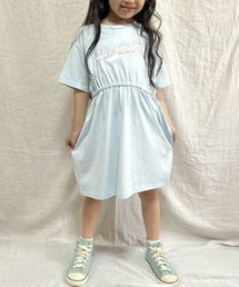 Right-on（ライトオン）の「【VIVIAN BLUE】サテンアップリケカットワンピース（Tシャツ/カットソー・キッズ）」