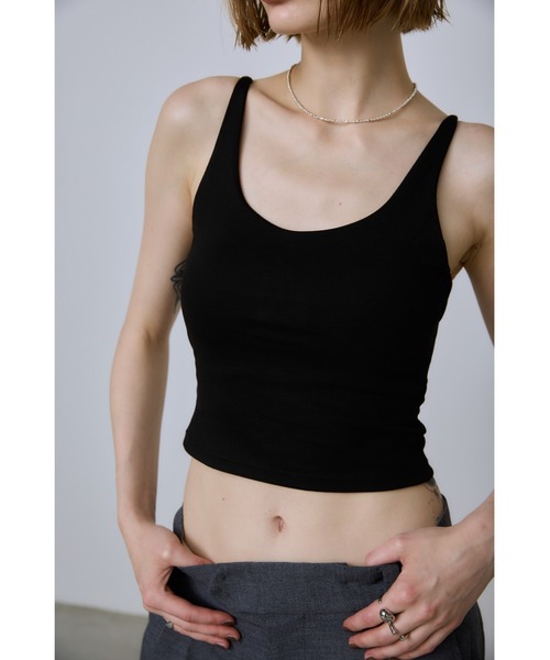 un/neu（アンノイ）の「タンクライクバックオープンキャミ / カップ付き（キャミソール・レディース・ブラック/イエロー/ホワイト・FREE）」の6枚目の写真