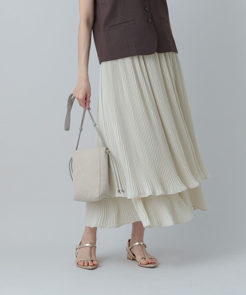 GLOBAL WORK（グローバルワーク）の「MATINEE LINE/プリーツティアードスカート/496977（スカート・レディース・ダークブラウン/ブラック/オフホワイト・MEDIUM/LARGE）」の2枚目の写真
