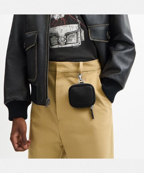 COACH（コーチ）の「クリップ オン ポーチ（ポーチ・メンズ・ブラック系その他・ONE）」の8枚目の写真