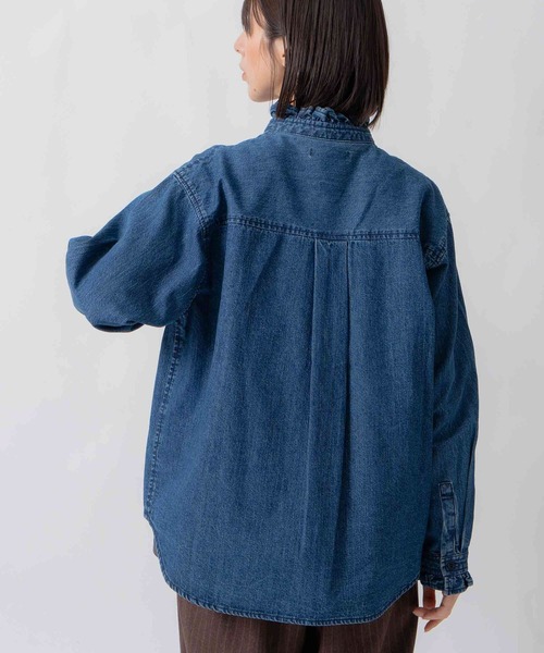Kelen(ケレン)の「「KELEN / ケレン」フリルデザインデニムシャツ(シャツ/ブラウス・レディース・ライトインディゴブルー/ブルー・S/M)」の14枚目の写真