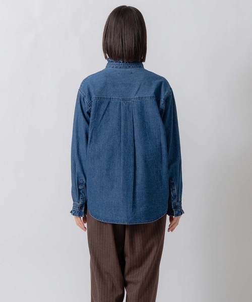 Kelen(ケレン)の「「KELEN / ケレン」フリルデザインデニムシャツ(シャツ/ブラウス・レディース・ライトインディゴブルー/ブルー・S/M)」の17枚目の写真