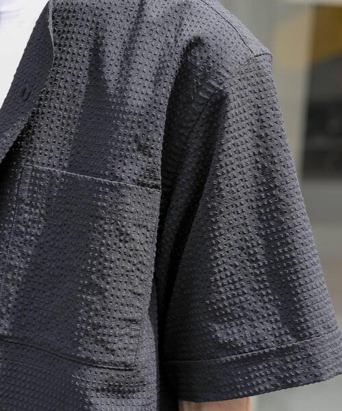 FORK&SPOON(フォークアンドスプーン)の「FORK&SPOON アニヴェンサッカーシャツ(シャツ/ブラウス・メンズ・ダークブラウン/ブラック・4/5)」の9枚目の写真