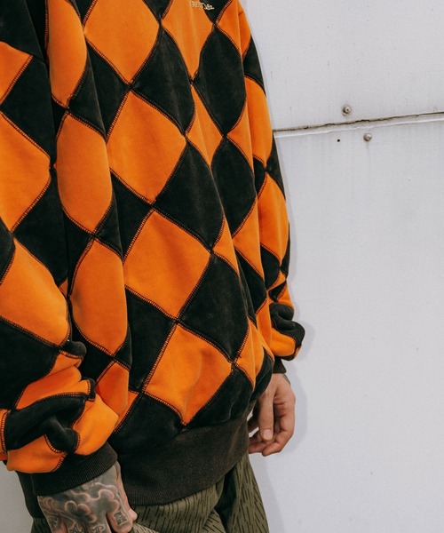 Subciety（サブサエティ）の「Line crewman sweatshirt（ニット/セーター・メンズ・ホワイト/ピンク/オレンジ/ブラウン・SMALL/X-LARGE/LARGE/MEDIUM）」の6枚目の写真