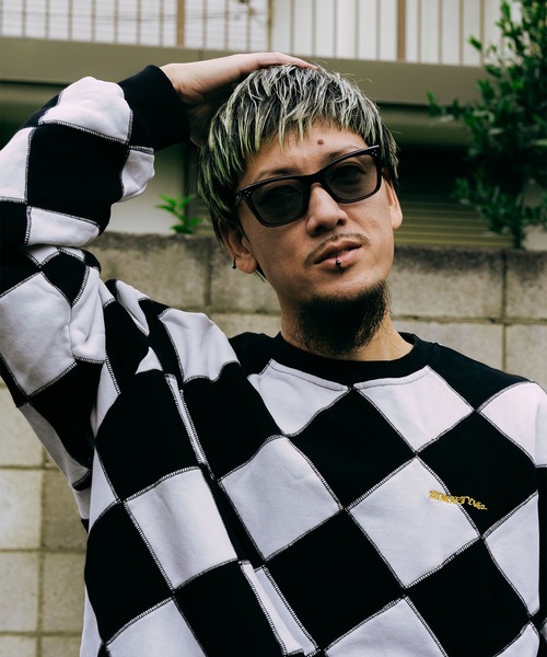 Subciety(サブサエティ)の「Line crewman sweatshirt(ニット/セーター・メンズ・ホワイト/ピンク/オレンジ/ブラウン・SMALL/X-LARGE/LARGE/MEDIUM)」の19枚目の写真