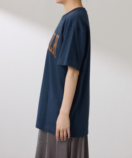 COLLAGE GALLARDAGALANTE(コラージュガリャルダガランテ)の「【OT】NOR FOLK半袖ロゴT(Tシャツ/カットソー・レディース・ネイビー/サンドベージュ・FREE)」の3枚目の写真