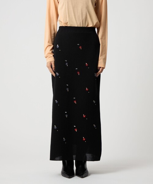 EMMEL REFINES（エメルリファインズ）の「＜EMMEL REFINES＞EM フラワービジュー ニット スカート（スカート・レディース・ブラック/ベージュ・S/M）」の8枚目の写真