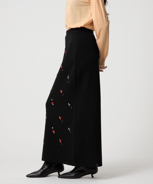 EMMEL REFINES（エメルリファインズ）の「＜EMMEL REFINES＞EM フラワービジュー ニット スカート（スカート・レディース・ブラック/ベージュ・S/M）」の9枚目の写真