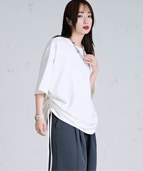 Ellno Loset（エルノロゼット）の「サイドドロストポンチTシャツ（Tシャツ/カットソー・メンズ・オフホワイト/ブラック/ブルー・MEDIUM/SMALL/LARGE）」の4枚目の写真