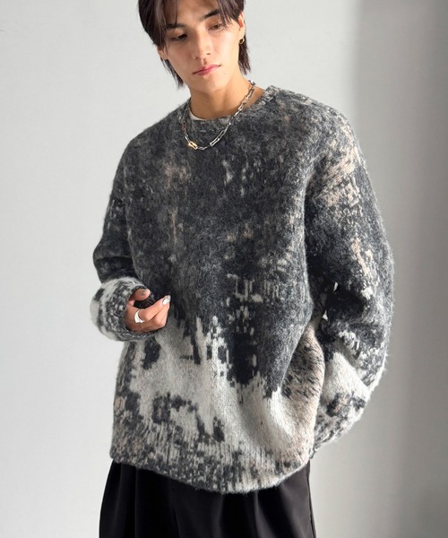 セール】《JaVaジャバコラボ》視線を釘付け。アブストラクト柄ニット