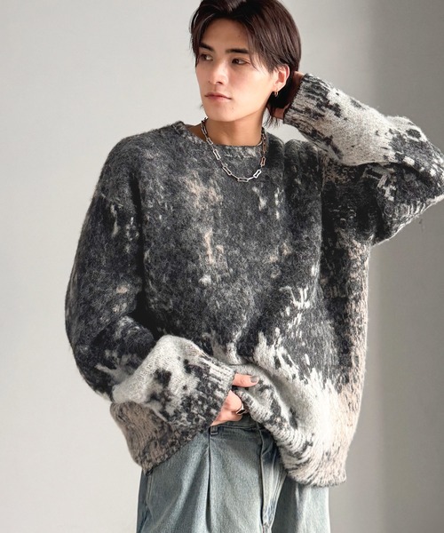 セール】《JaVaジャバコラボ》視線を釘付け。アブストラクト柄ニット