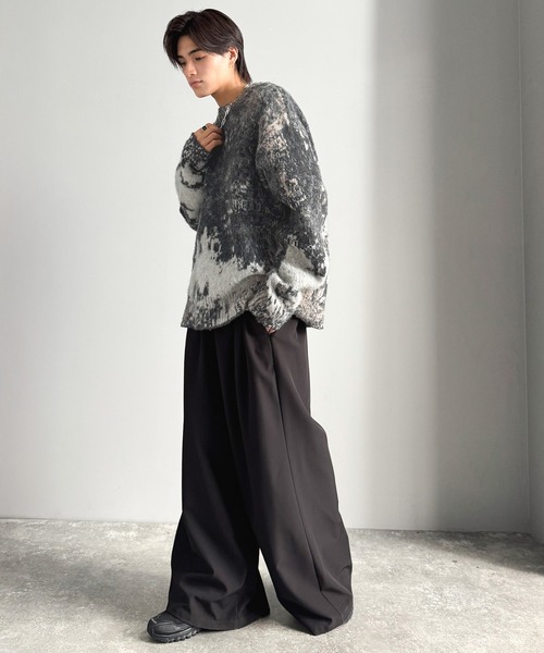 Java(ジャバ)の「《JaVaジャバコラボ》視線を釘付け。アブストラクト柄ニットプルオーバー(長袖)(ニット/セーター・メンズ・チャコール/グレー・MEDIUM/LARGE/X-LARGE)」の10枚目の写真