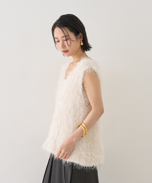 Rouge vif Anna（ルージュヴィフアンナ）の「コンビフェザーニットベスト（ニット/セーター・レディース・アイボリー/ベージュ・フリー）」の12枚目の写真