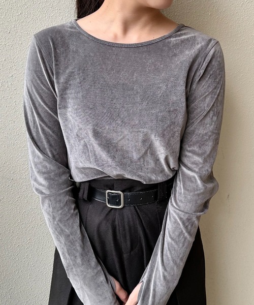 UNDOVE（アンドゥーブ）の「UNDOVE　ベロア風フロッキ－シアートップス　(シアー/薄手/春服)（Tシャツ/カットソー・レディース・ライトグレー/ブラック・MEDIUM/LARGE/X-LARGE）」の19枚目の写真