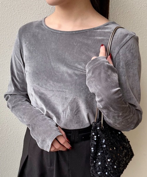 UNDOVE（アンドゥーブ）の「UNDOVE　ベロア風フロッキ－シアートップス　(シアー/薄手/春服)（Tシャツ/カットソー・レディース・ライトグレー/ブラック・MEDIUM/LARGE/X-LARGE）」の20枚目の写真