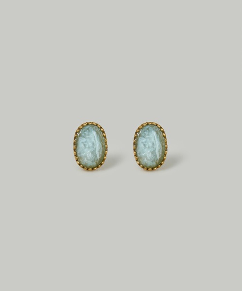Jolie Toujours(ジョリトゥジュール)の「【汗や水に強い】〈ステンレス〉カラーストーンオーバルピアス(ピアス(両耳用)・レディース・ピンクベージュ/グリーン/ホワイト・FREE)」の2枚目の写真