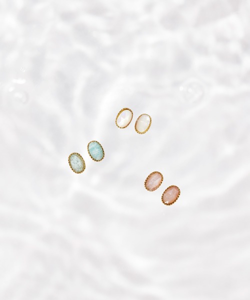 Jolie Toujours(ジョリトゥジュール)の「【汗や水に強い】〈ステンレス〉カラーストーンオーバルピアス(ピアス(両耳用)・レディース・ピンクベージュ/グリーン/ホワイト・FREE)」の10枚目の写真