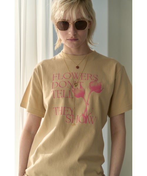 Muel Chic(ミュエルシック)の「Flower Tshirt フラワーTシャツ(Tシャツ/カットソー・レディース・ライトピンク/オフホワイト/ベージュ・FREE)」の12枚目の写真