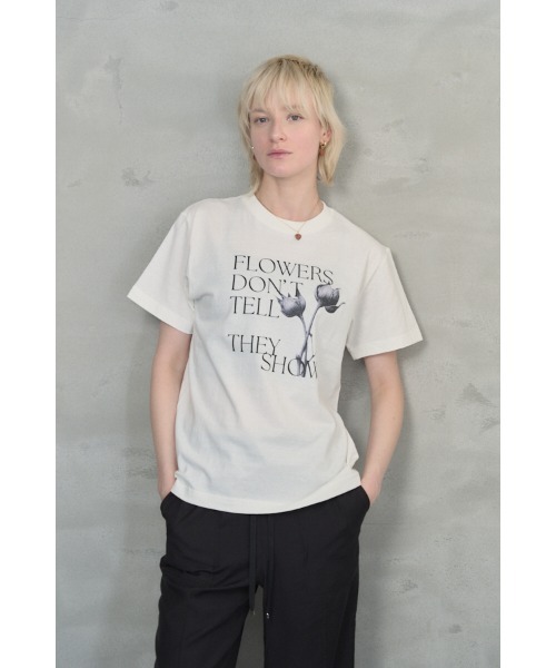 Muel Chic(ミュエルシック)の「Flower Tshirt フラワーTシャツ(Tシャツ/カットソー・レディース・ライトピンク/オフホワイト/ベージュ・FREE)」の7枚目の写真