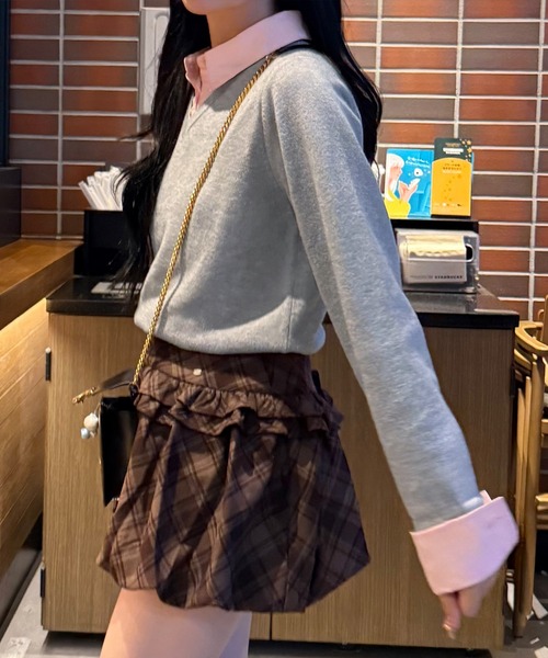 junoah（ジュノア）の「襟付きVネックニット（ニット/セーター・レディース・アイボリー/ネイビー/チャコール/ブラウン/グレー・LARGE/MEDIUM）」の21枚目の写真