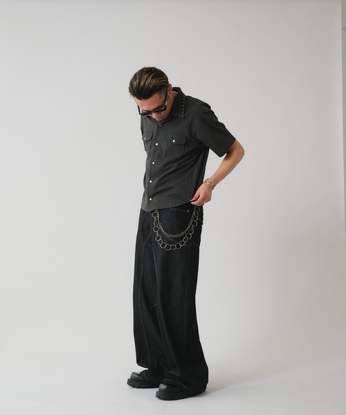 ANDER HUNK（アンダーハンク）の「Studs Design Stripe Open-Colour Shirt / スタッズデザインストライプオープンカラーシャツ（シャツ/ブラウス・メンズ・グレー/グレイッシュブルー/ブラック・MEDIUM/LARGE）」の19枚目の写真